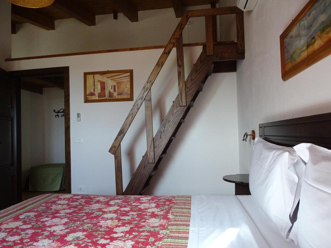 Aparthotel Podere 1248